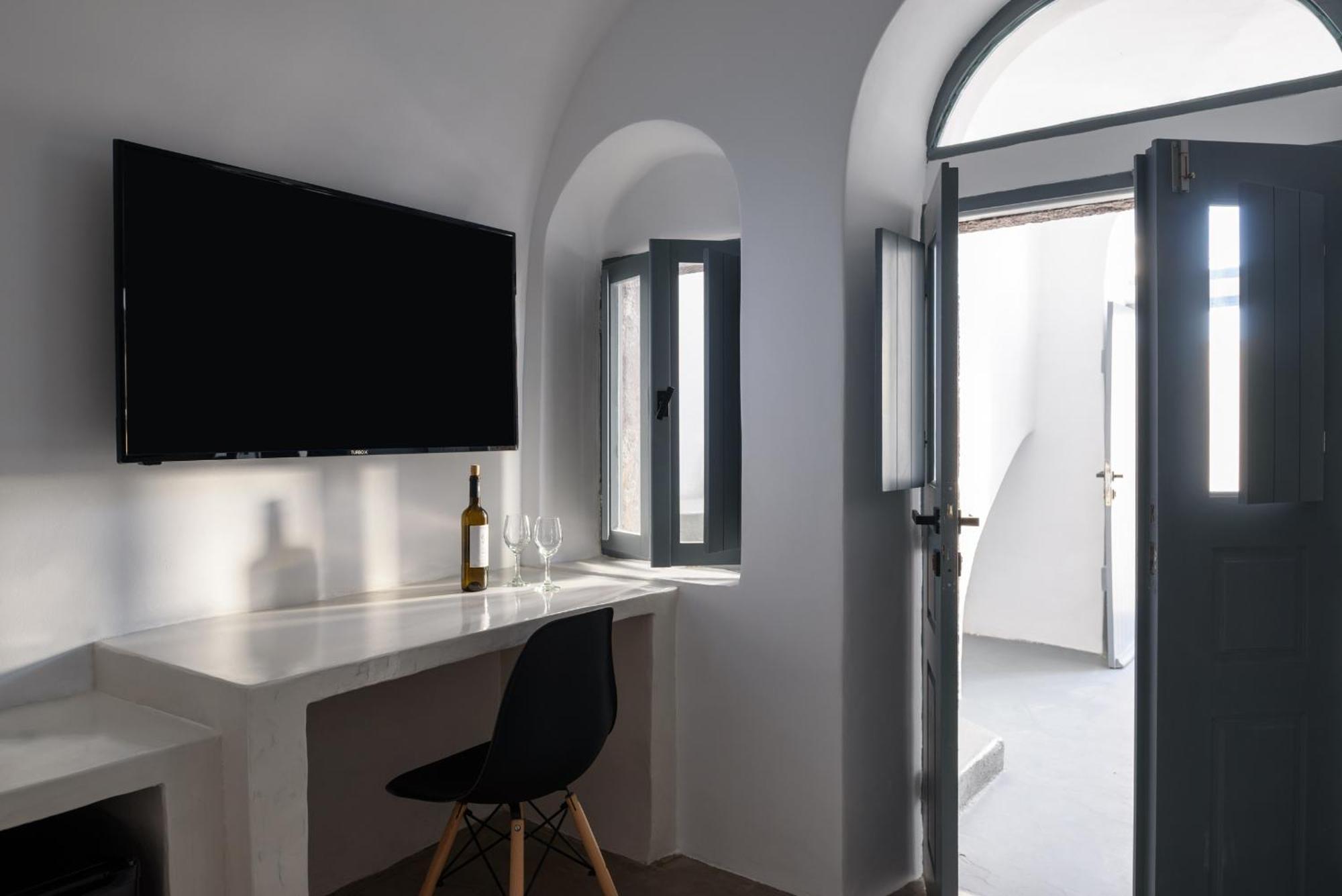 Pyrgos Cave Suites Экстерьер фото