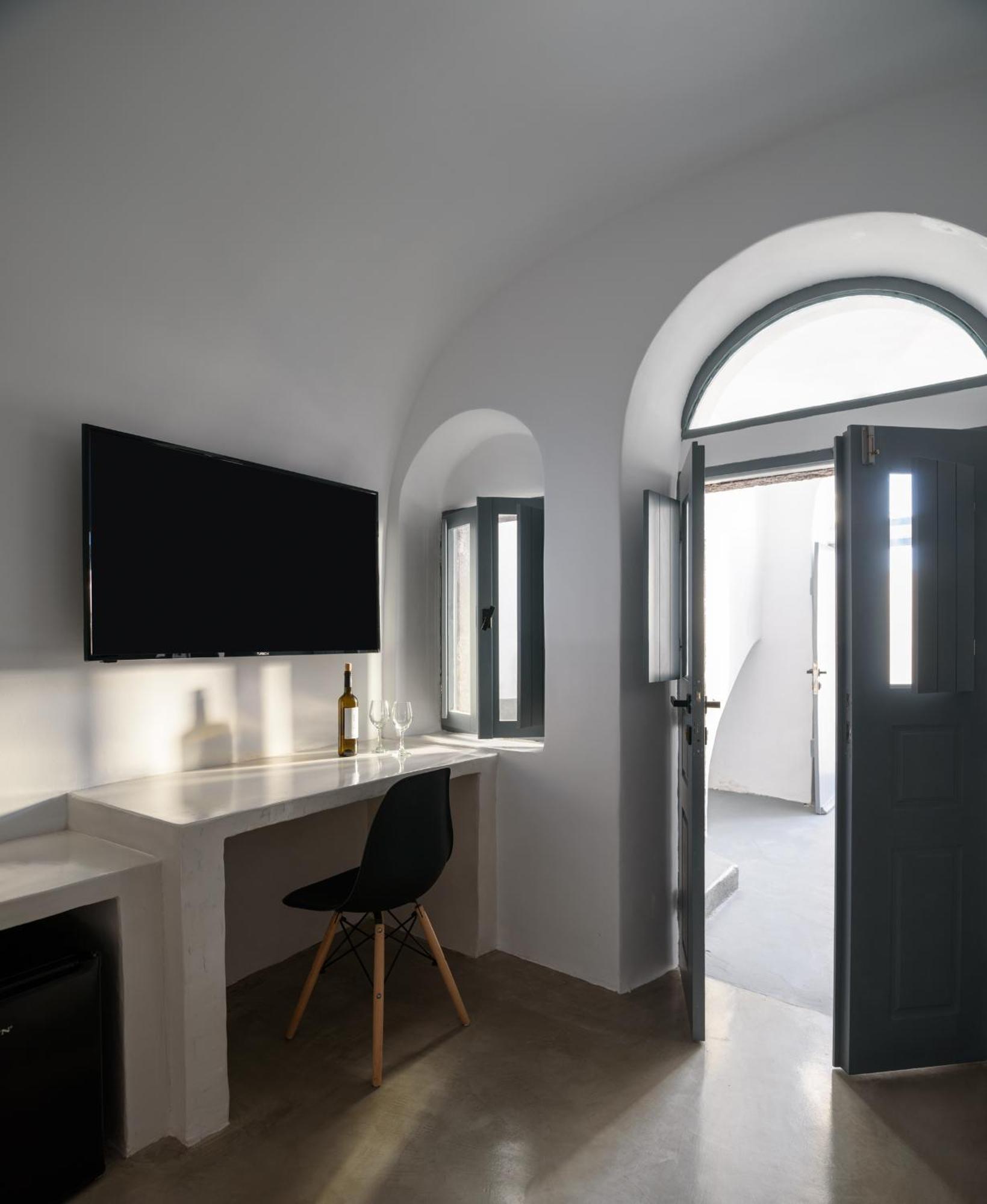 Pyrgos Cave Suites Экстерьер фото